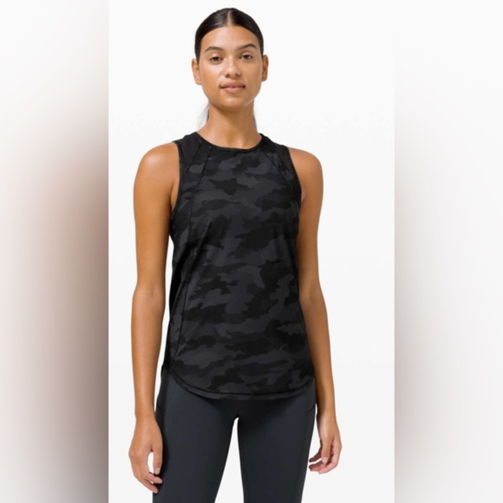 Lululemon Sculpt Tank in Heritage 365 Camo Deep Coal Multi / Black‎ Size 12